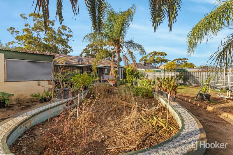 Photo - 53 Fordingbridge Road, Davoren Park SA 5113 - Image 15