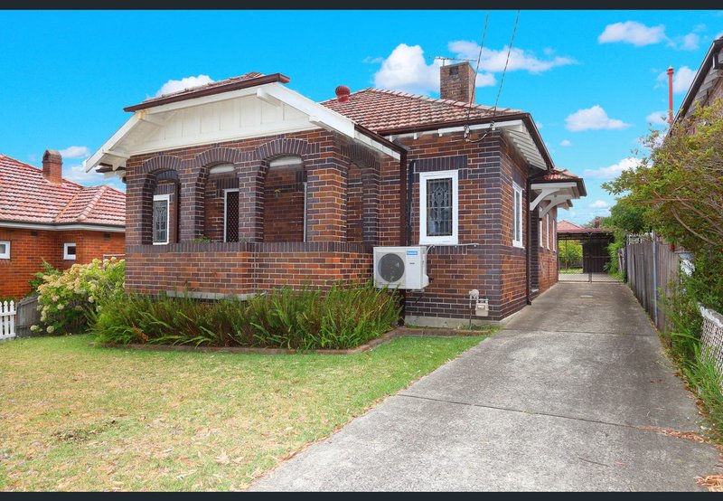 Photo - 53 Forrest Avenue, Earlwood NSW 2206 - Image 7