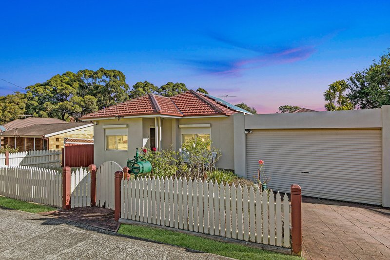 Photo - 53 Fortescue Street, Bexley North NSW 2207 - Image 2