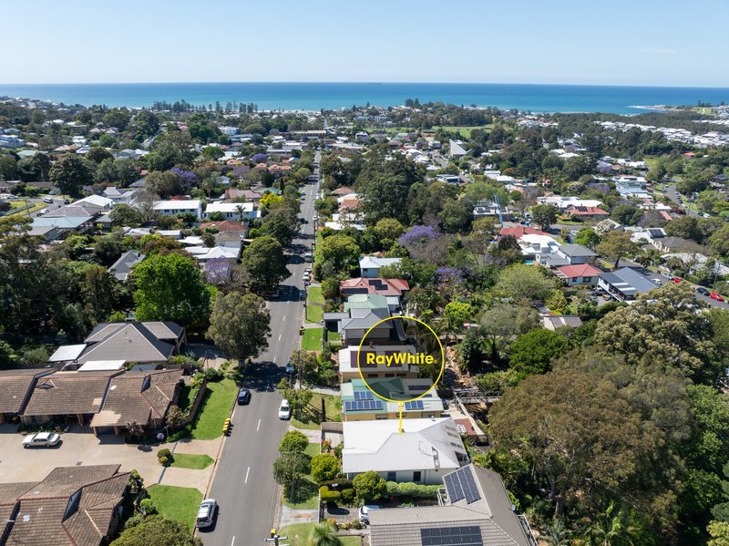 Photo - 53 George Street, Thirroul NSW 2515 - Image 3