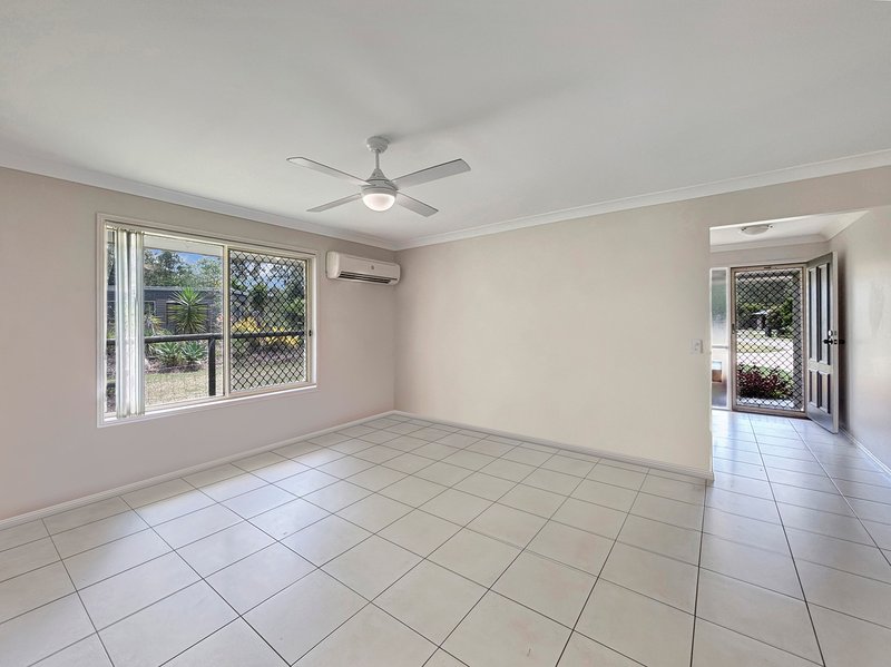 Photo - 53 Glencoe Place, Thagoona QLD 4306 - Image 10