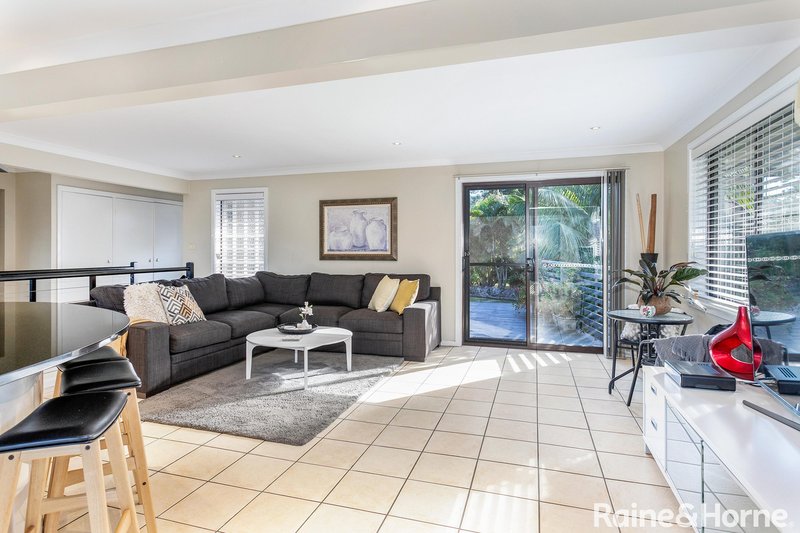 Photo - 53 Golf Avenue, Mollymook NSW 2539 - Image 4