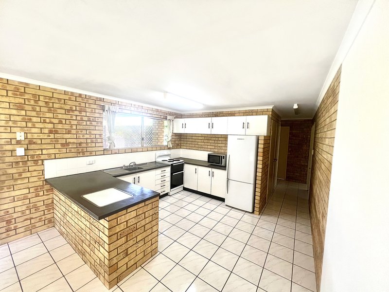 Photo - 53 Gorlicks Road, Branyan QLD 4670 - Image 2