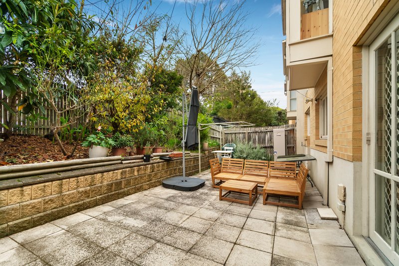 Photo - 5/3 Gwynne Street, Mount Waverley VIC 3149 - Image 8