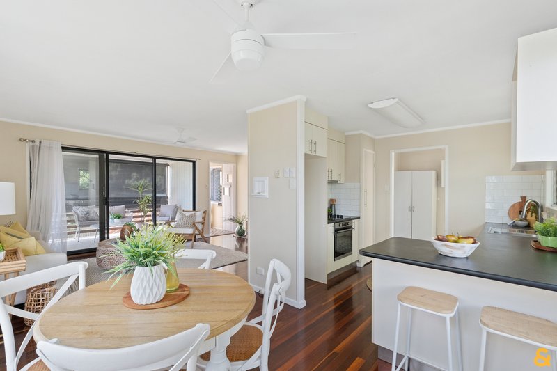 Photo - 53 Hannam Street, Wynnum QLD 4178 - Image 6