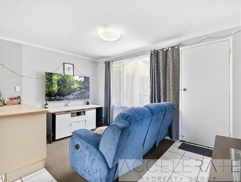 Photo - 5/3 Heath Street, East Brisbane QLD 4169 - Image 4