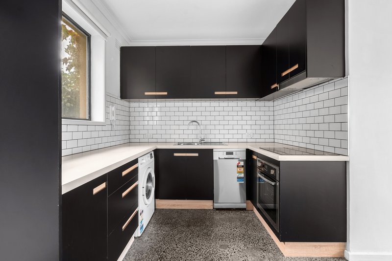 Photo - 5/3 Hickford Street, Brunswick East VIC 3057 - Image 5
