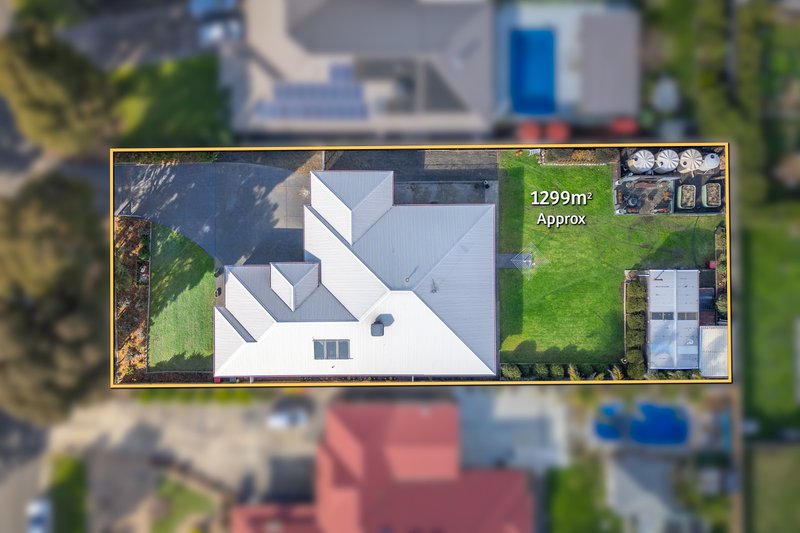 Photo - 53 Highgrove Drive, Sunbury VIC 3429 - Image 21