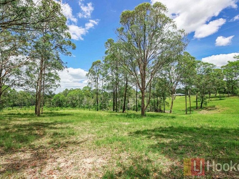 53 Hillview Drive, Yarravel NSW 2440