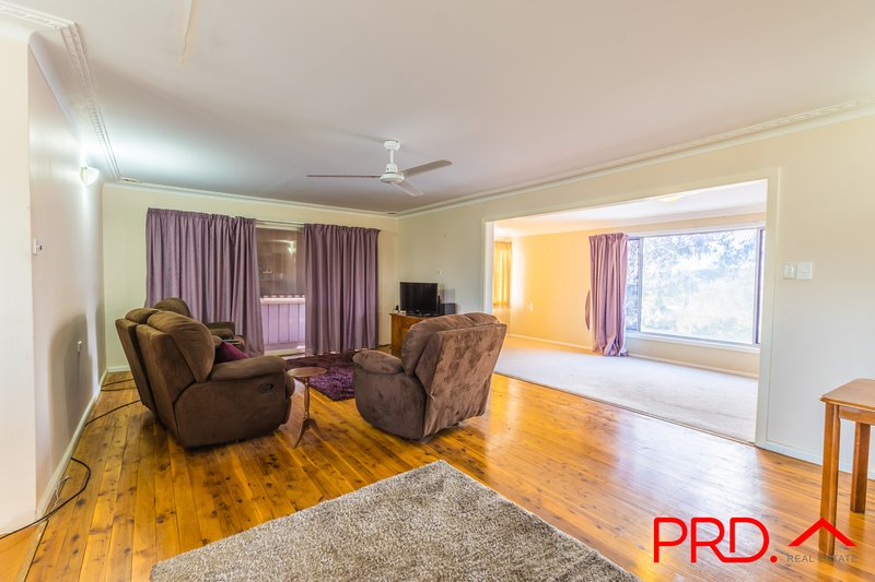 Photo - 53 Hillvue Road, Tamworth NSW 2340 - Image 5