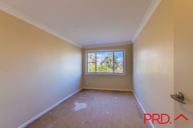 Photo - 53 Hillvue Road, Tamworth NSW 2340 - Image 12