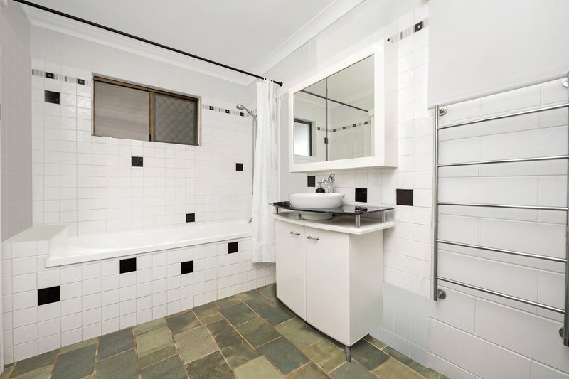 Photo - 53 Hinchinbrook Drive, Thuringowa Central QLD 4817 - Image 8