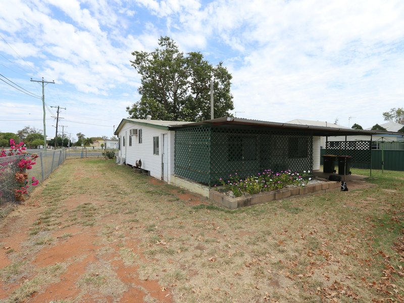 Photo - 53 Huntley Street, Capella QLD 4723 - Image 17