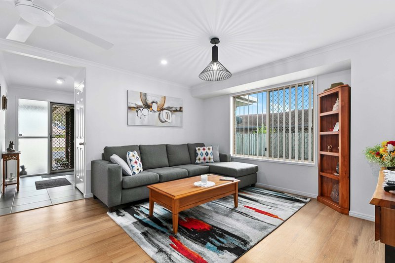 Photo - 53 Ibis Boulevard, Eli Waters QLD 4655 - Image 3