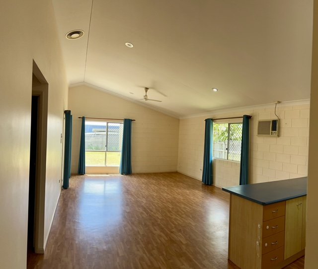 Photo - 53 Jacana Crescent, Condon QLD 4815 - Image 2