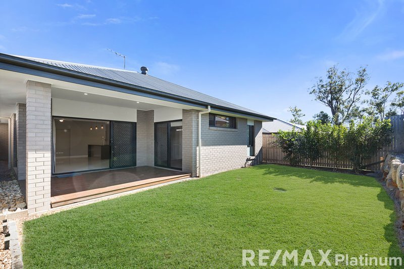 Photo - 53 Jinibara Crescent, Narangba QLD 4504 - Image 13