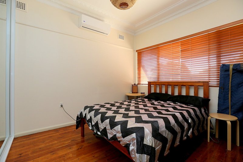 Photo - 53 Jocelyn Street, Chester Hill NSW 2162 - Image 6