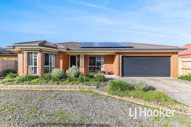 Photo - 53 Josephine Avenue, Cranbourne North VIC 3977 - Image 21