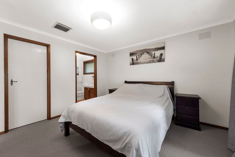 Photo - 53 Jubilee Street, Blackburn VIC 3130 - Image 7