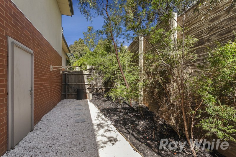 Photo - 5/3 Keylana Boulevard, Mount Waverley VIC 3149 - Image 10