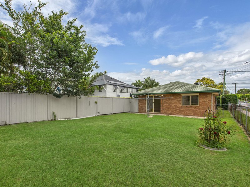 Photo - 53 Killeen Street, Nundah QLD 4012 - Image 13