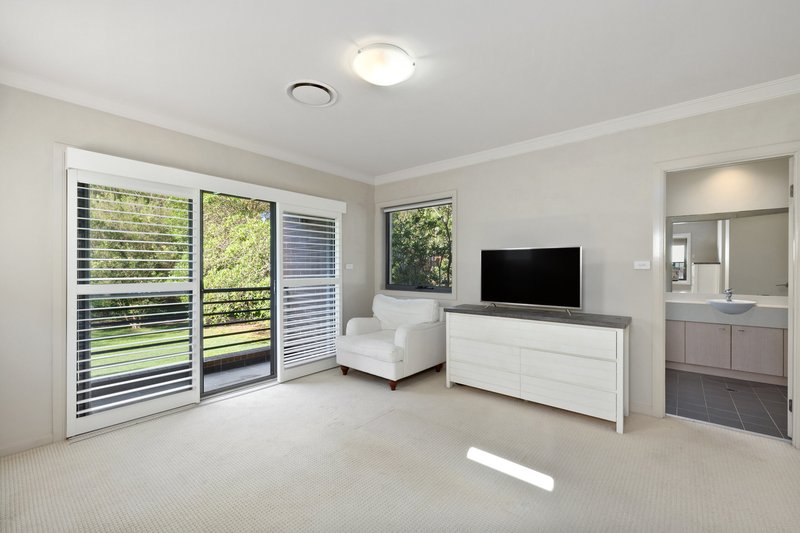 Photo - 53 Kingfisher Way, Warriewood NSW 2102 - Image 5