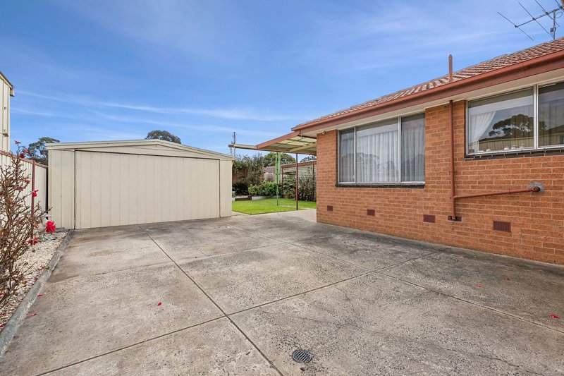 Photo - 53 Kings Road, Kings Park VIC 3021 - Image 2