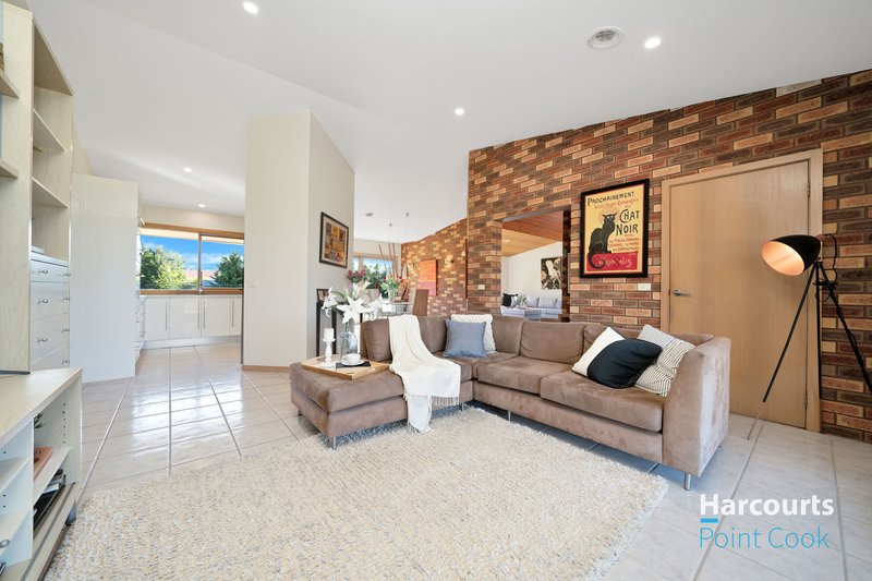 Photo - 53 Kingston Boulevard, Hoppers Crossing VIC 3029 - Image 11