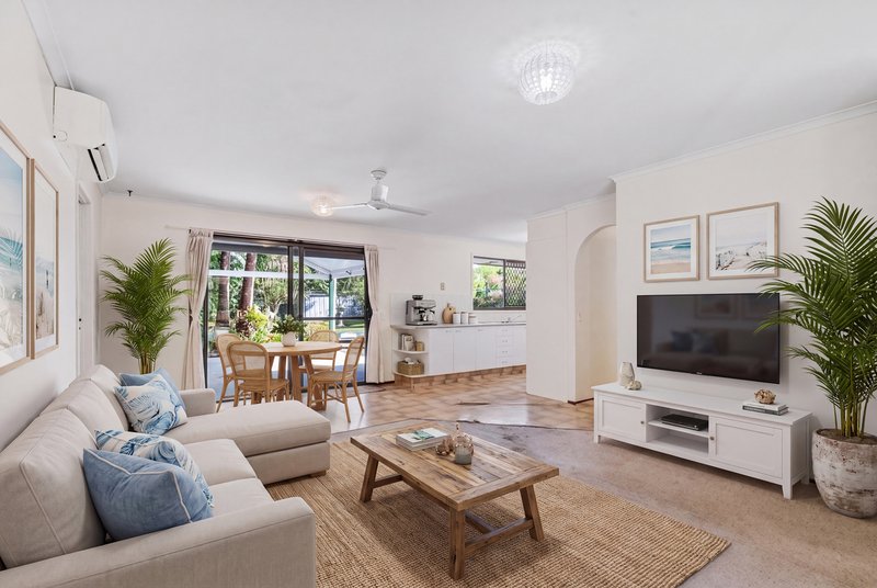 Photo - 53 Koola Drive, Nerang QLD 4211 - Image 2