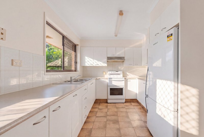 Photo - 53 Koola Drive, Nerang QLD 4211 - Image 8