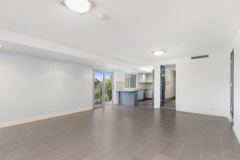 Photo - 53 Kurrawyba Avenue, Terrigal NSW 2260 - Image 15