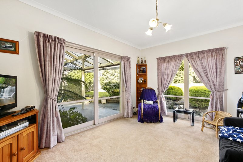 Photo - 53 Lakeview Drive, Lilydale VIC 3140 - Image 13