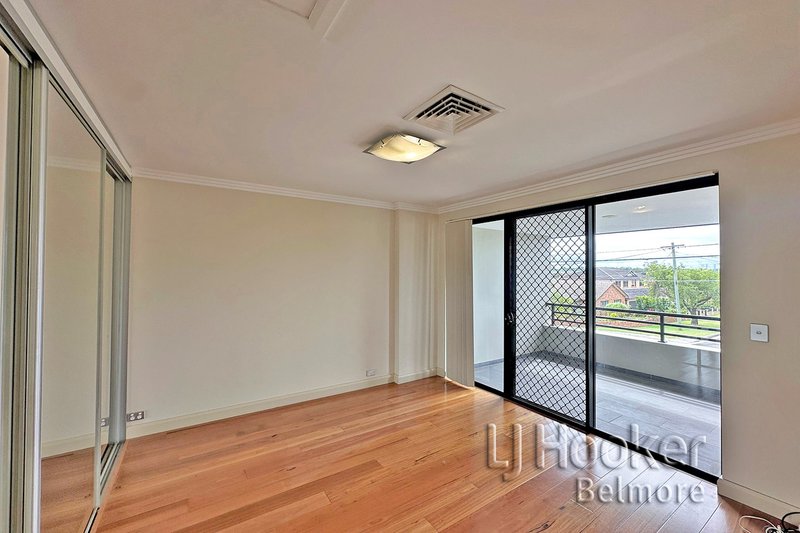 Photo - 53 Lawford Street, Greenacre NSW 2190 - Image 5