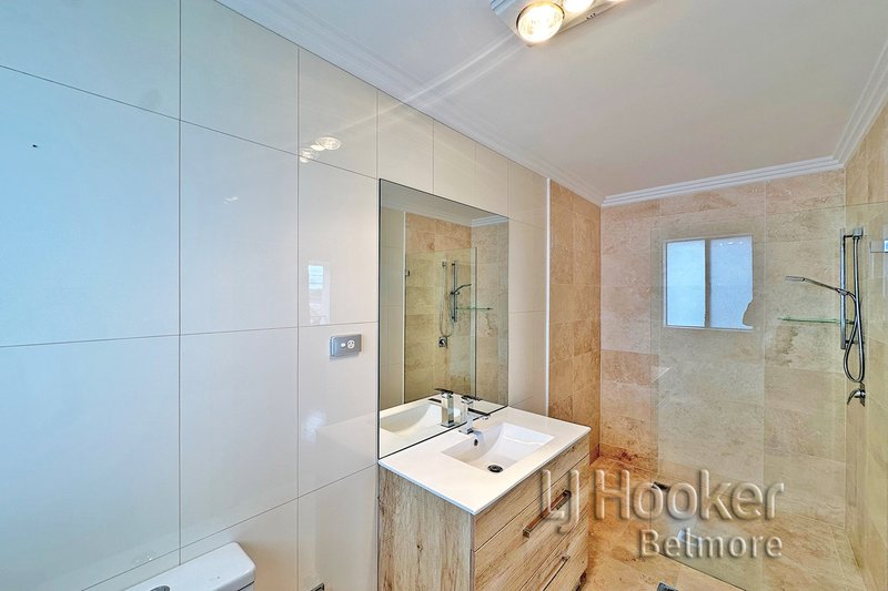 Photo - 53 Lawford Street, Greenacre NSW 2190 - Image 6