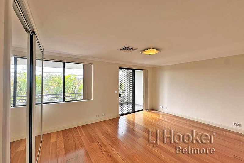 Photo - 53 Lawford Street, Greenacre NSW 2190 - Image 7