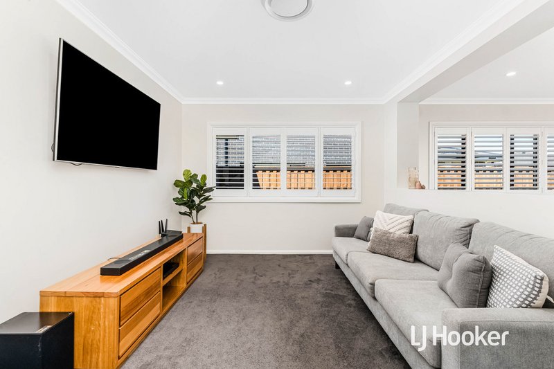 Photo - 53 Levade Avenue, Box Hill NSW 2765 - Image 3