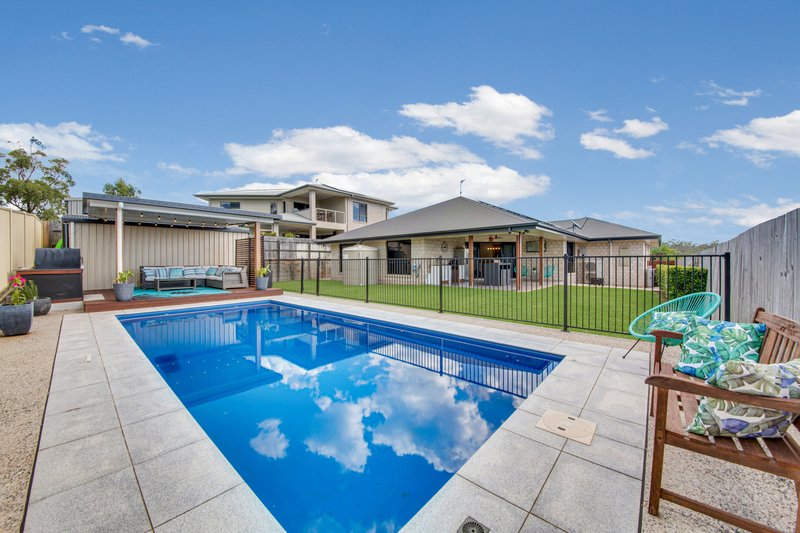 Photo - 53 Liriope Drive, Kirkwood QLD 4680 - Image 14