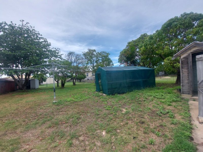 Photo - 53 Livingstone Street, Bowen QLD 4805 - Image 19