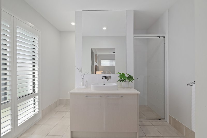 Photo - 53 Macintyre Crescent, Pelican Waters QLD 4551 - Image 18