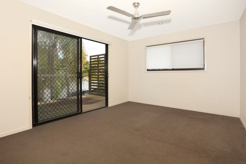 Photo - 53 Macquarie Avenue, Molendinar QLD 4214 - Image 7