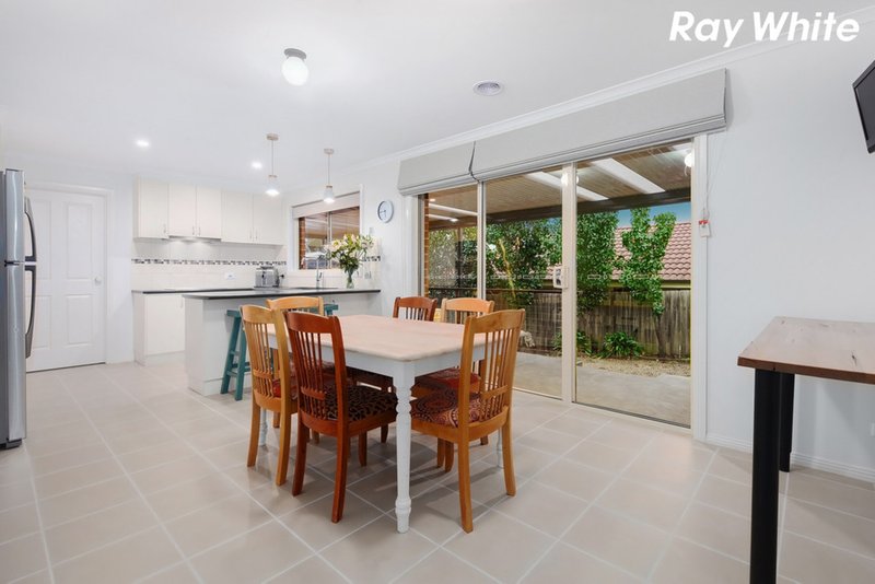 Photo - 53 Manna Gum Drive, Pakenham VIC 3810 - Image 7