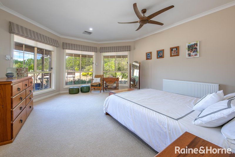 Photo - 53 Meadow Brook Way, Riddells Creek VIC 3431 - Image 11