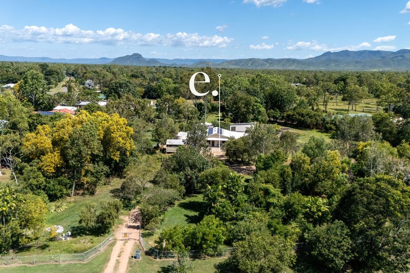 Photo - 53 Melrose Crescent, Kelso QLD 4815 - Image 1