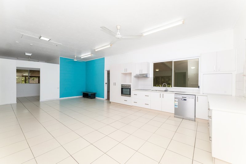 Photo - 53 Melrose Crescent, Kelso QLD 4815 - Image 7
