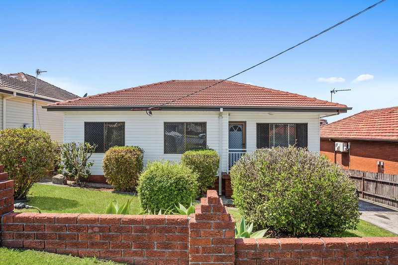 53 Minnegang Street, Warrawong NSW 2502