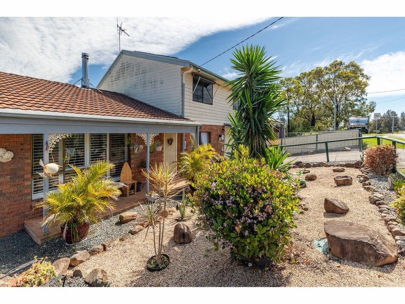 Photo - 53 Moorooba Road, Coomba Park NSW 2428 - Image 3