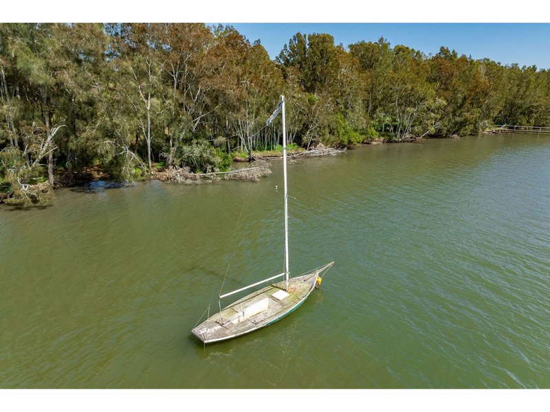 Photo - 53 Moorooba Road, Coomba Park NSW 2428 - Image 19