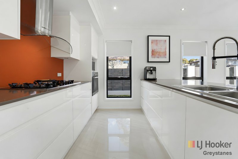 Photo - 53 Naying Drive, Pemulwuy NSW 2145 - Image 2
