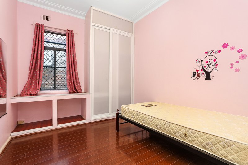 Photo - 53 Nicholson Street, Burwood NSW 2134 - Image 10