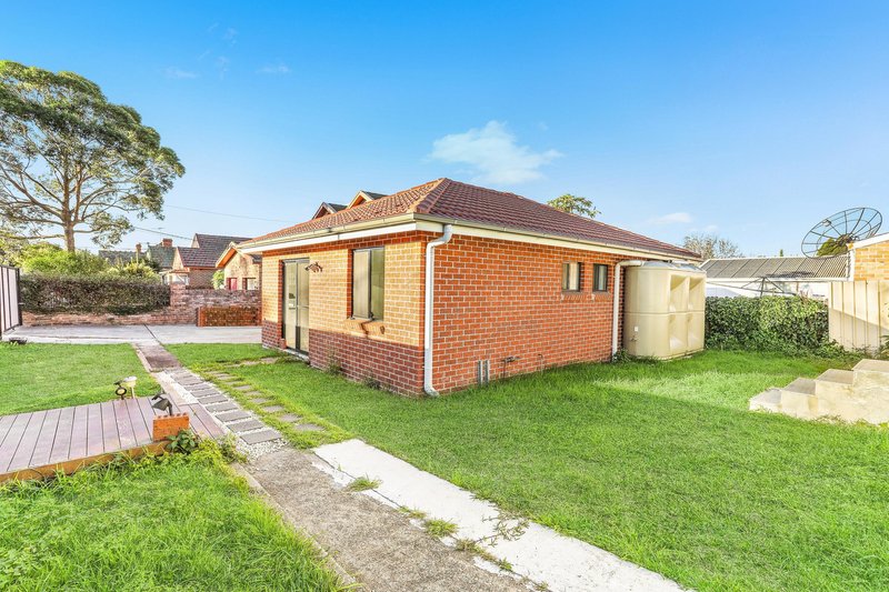 Photo - 53 Nicholson Street, Burwood NSW 2134 - Image 12